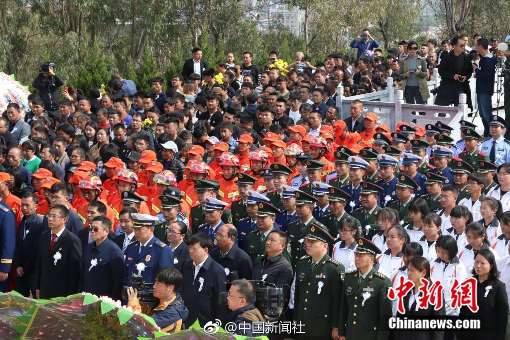 《樂(lè)可》by金銀花露下載